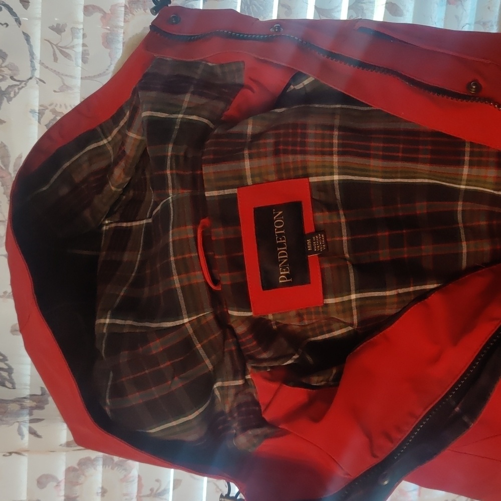 Pendleton woman's red raincoat,flannel jacket